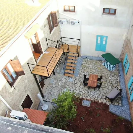 Jasmine 여관 파마구스타