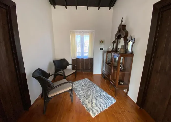 Jasmine Han/Misafirhane Gazimağusa